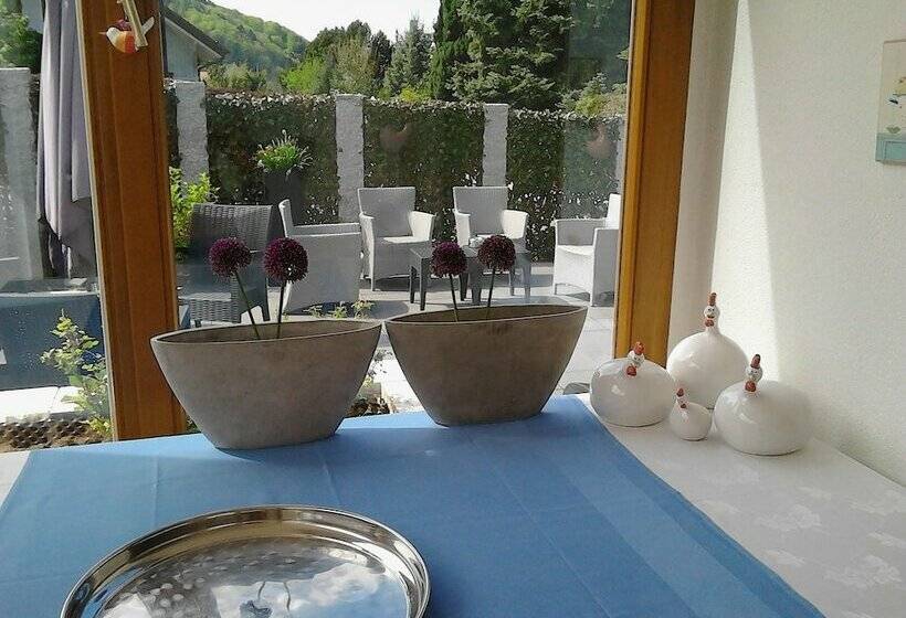 فندق Landpension Haus Ruth