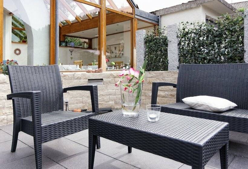 فندق Landpension Haus Ruth