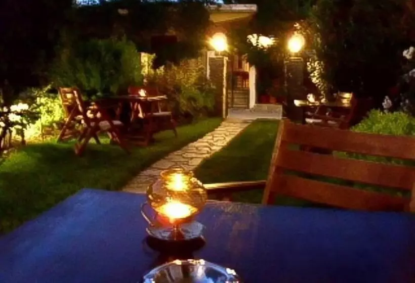 Hotelli Nostos Apartments