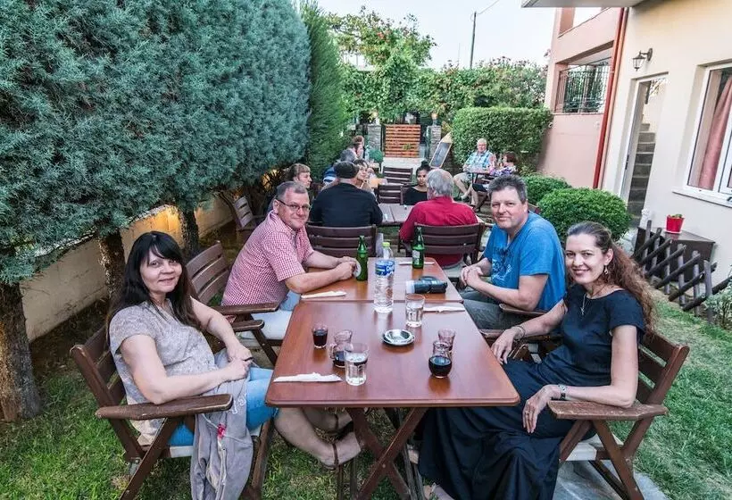 Hotelli Nostos Apartments