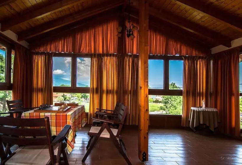 Hotelli Nostos Apartments