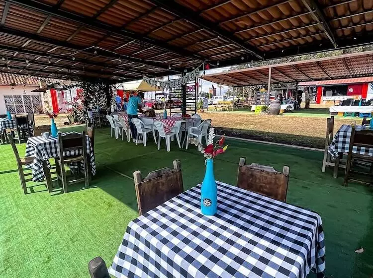 Hotelli Parador La Mesa Redonda