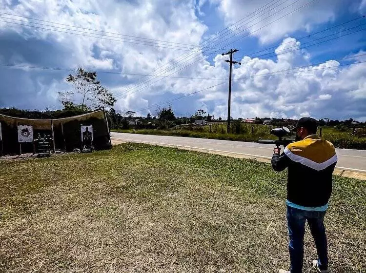Hotelli Parador La Mesa Redonda