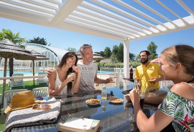 Hotelli Yelloh Village La Plage