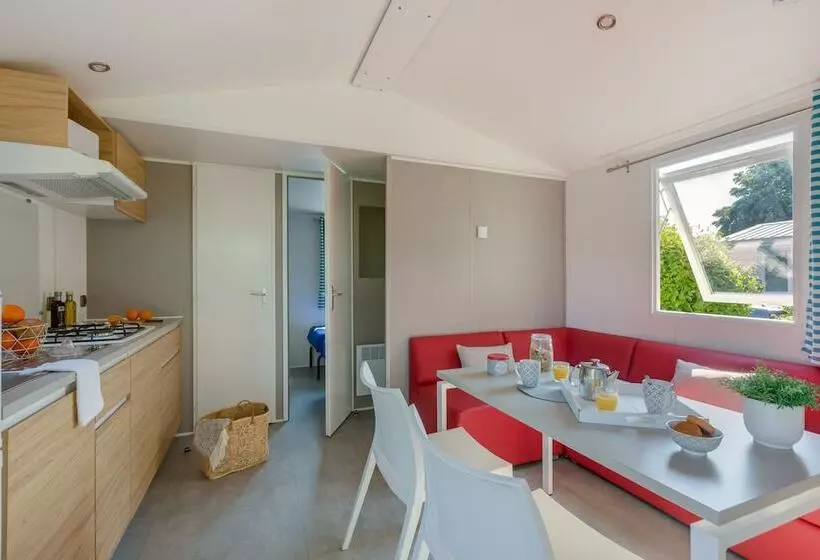 Hotelli Yelloh Village La Plage