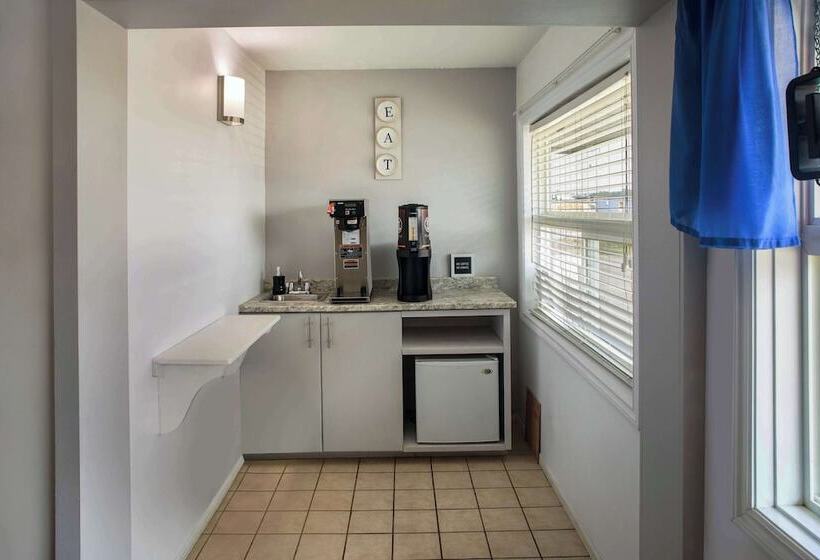 Motel Canadas Best Value Inn Fort St. John