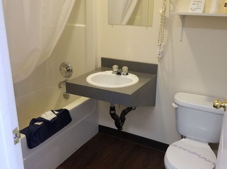 Motel Canadas Best Value Inn Fort St. John