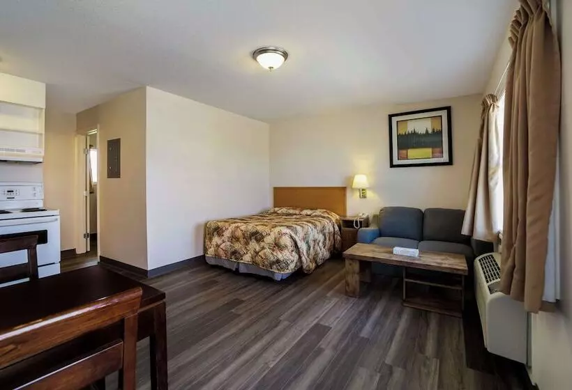 モーテル Canadas Best Value Inn Fort St. John