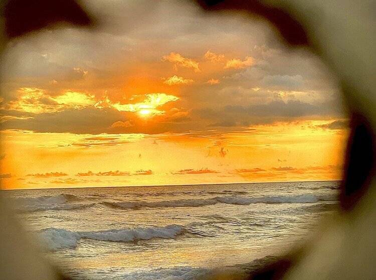 Ola Bonita Beachfront Apart