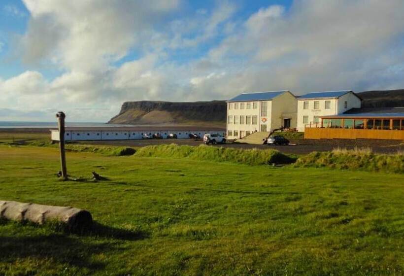 پانسیون Breidavik