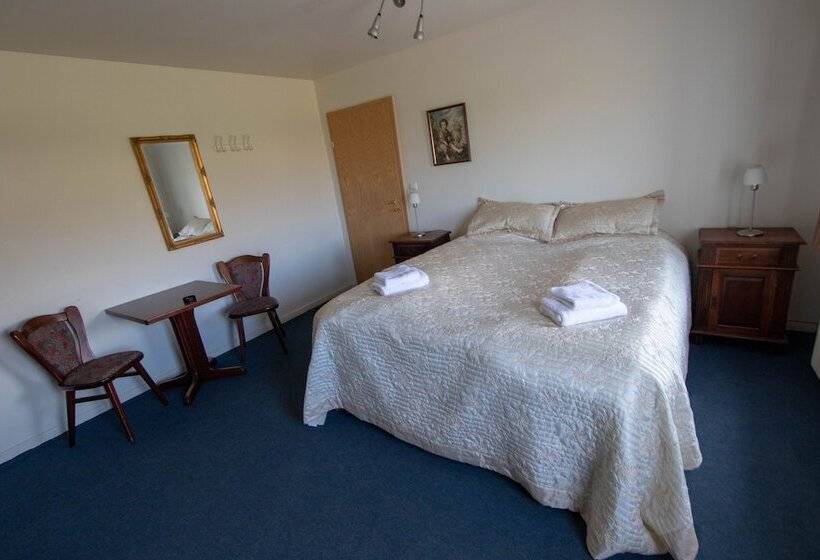 پانسیون Breidavik