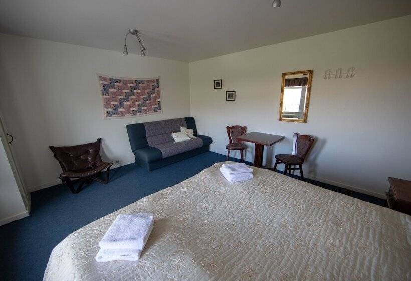 پانسیون Breidavik