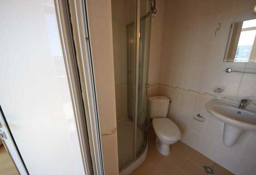 Rainbow 2   Menada Apartments