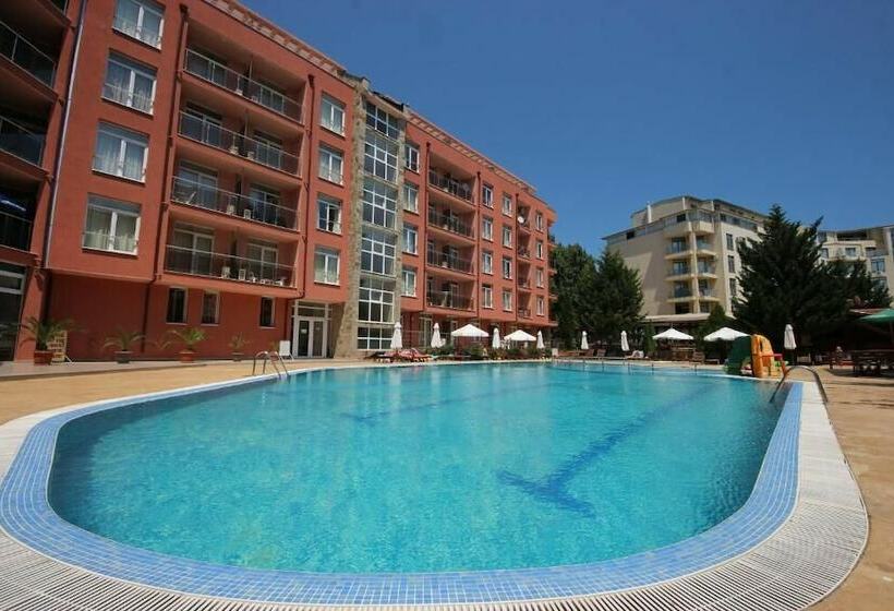 Rainbow 2   Menada Apartments