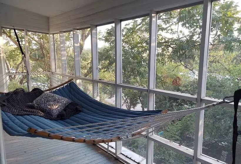 Aamiaismajoitus (B&B) Magpie Inn