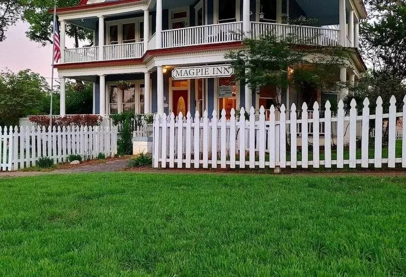 Aamiaismajoitus (B&B) Magpie Inn