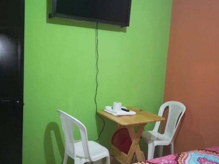 مسافرخانه Monte Real