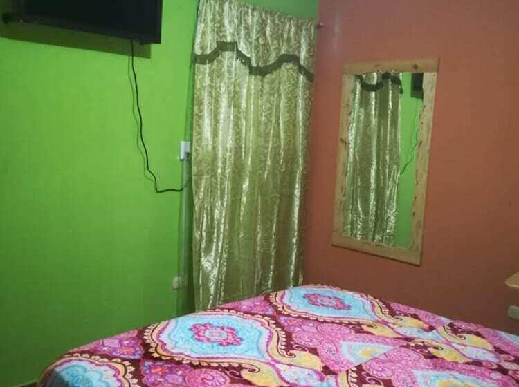 مسافرخانه Monte Real