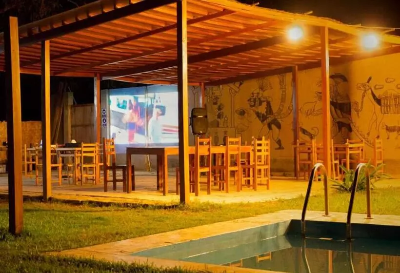 ホテル Ecolodge Huaca Piedra