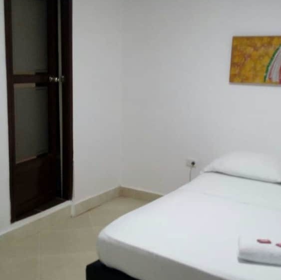 Hotel Los Almendros De Los Patios