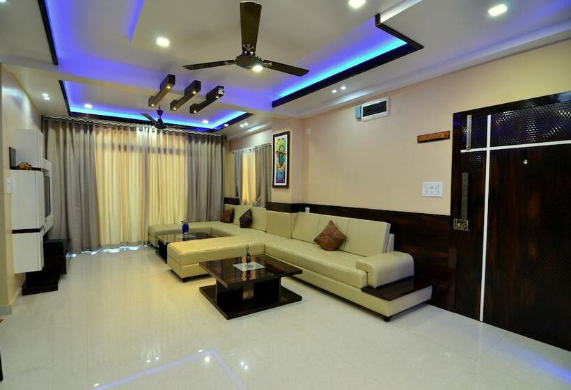 Hotel Tulip Residency