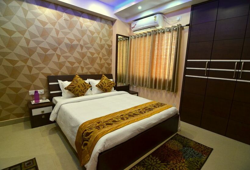 Hotel Tulip Residency