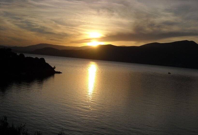 بنسيون Argo Mythos