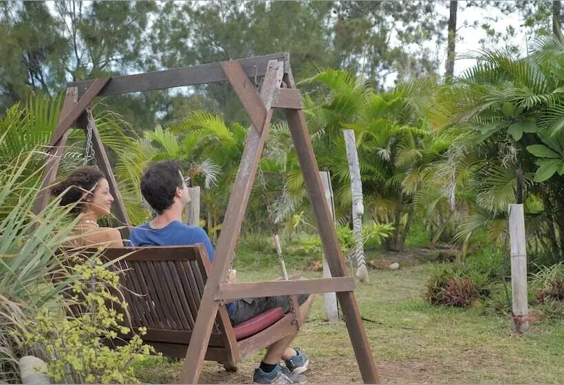 پانسیون Le Gite Du Koniambo