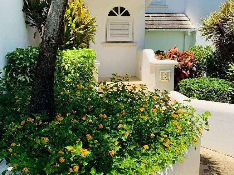 استراحتگاه Royal Villa By Island Villas