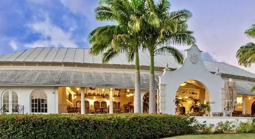 استراحتگاه Royal Villa By Island Villas