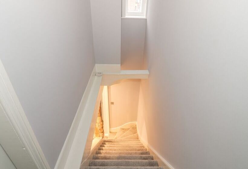 The Tynemouth Cottage