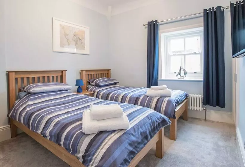 The Tynemouth Cottage