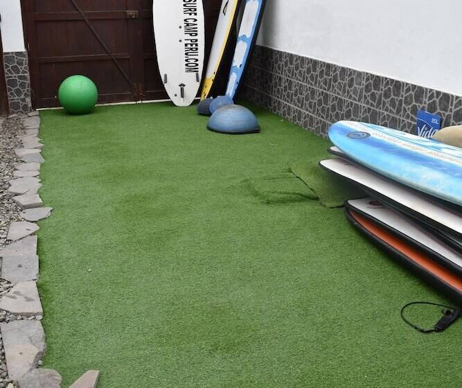 فندق صغير My Surf Camp Peru