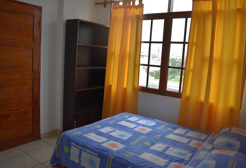 فندق صغير My Surf Camp Peru