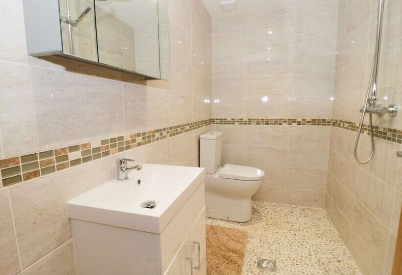 Beach House Apartment