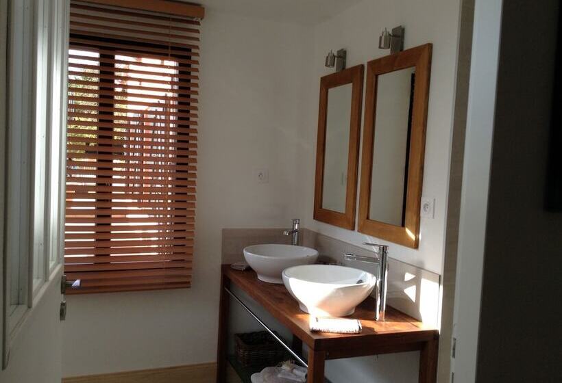 住宿加早餐  Chambre D Hôtes La Grange D Aunis