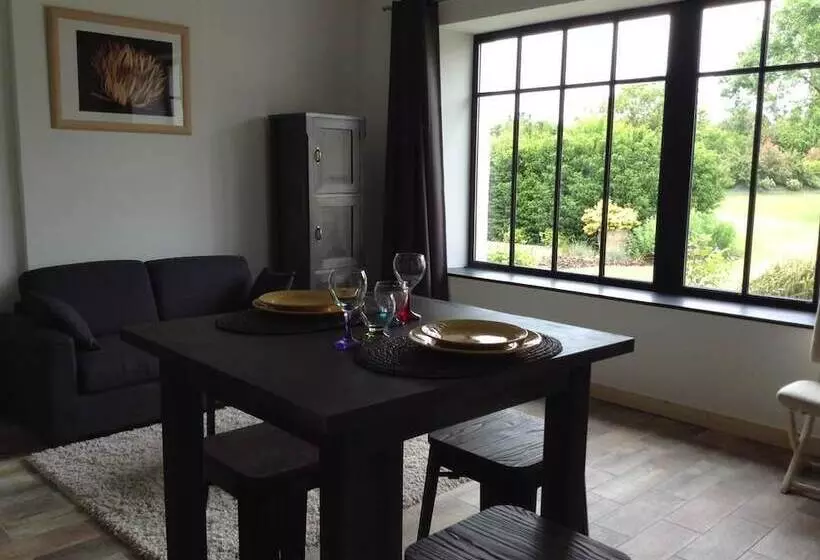 Aamiaismajoitus (B&B) Chambre D Hôtes La Grange D Aunis