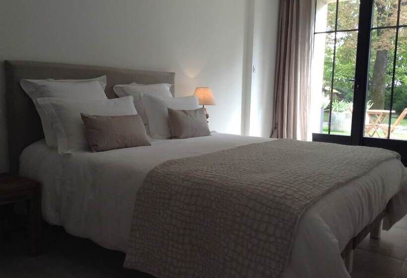 住宿加早餐  Chambre D Hôtes La Grange D Aunis