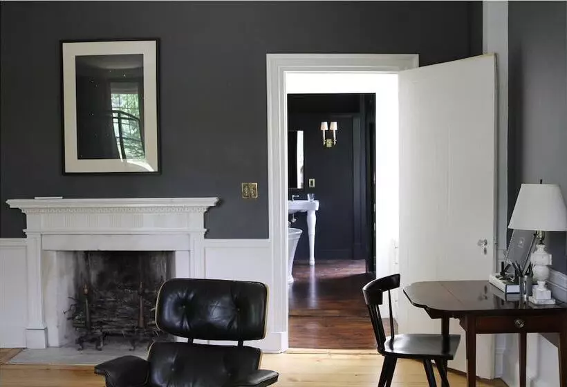 Aamiaismajoitus (B&B) Inn At Kenmore Hall