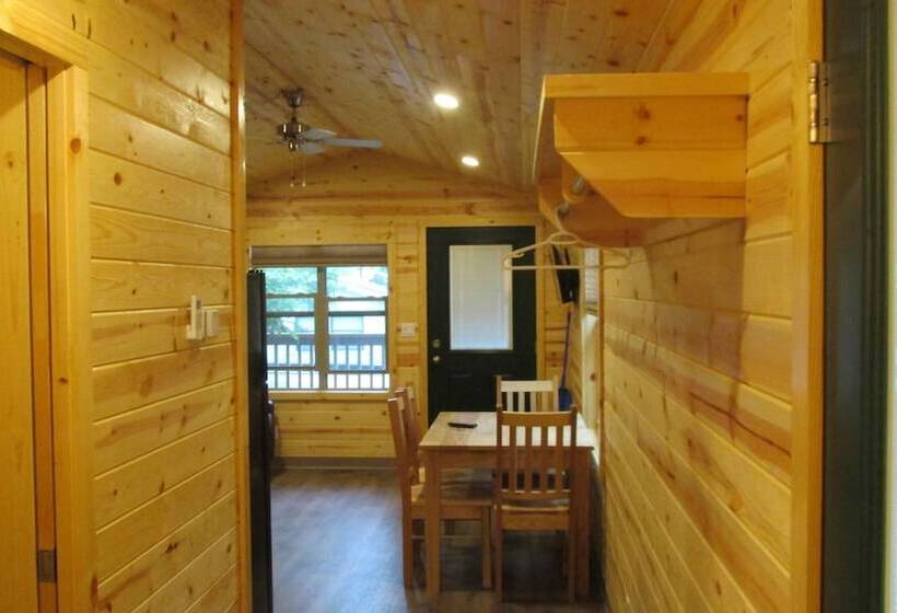 Deer Lake Rv Resort & Campground