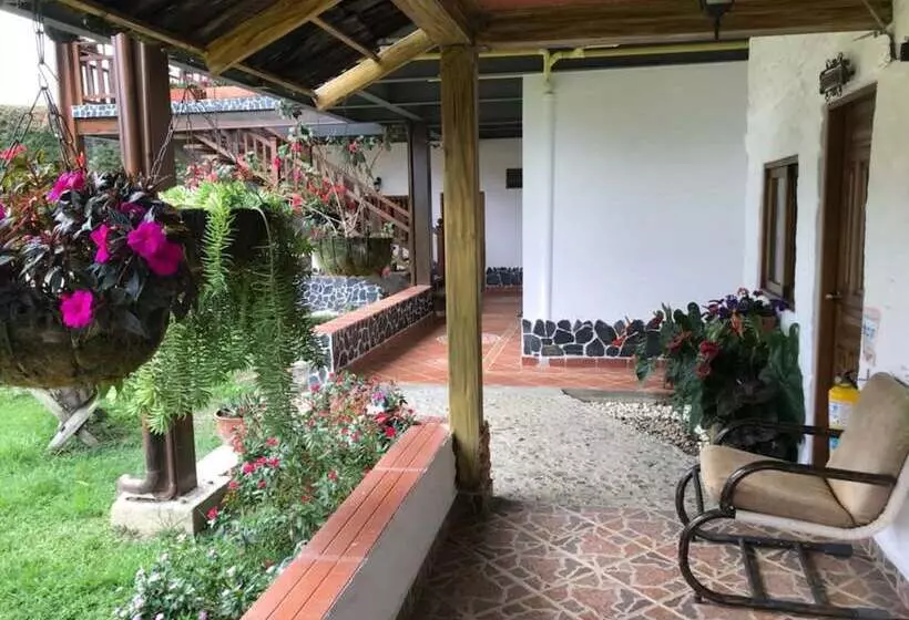 Finca Hotel Las Araucarias