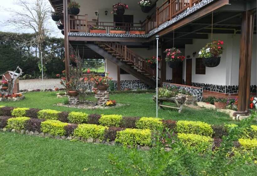 Finca Hotel Las Araucarias