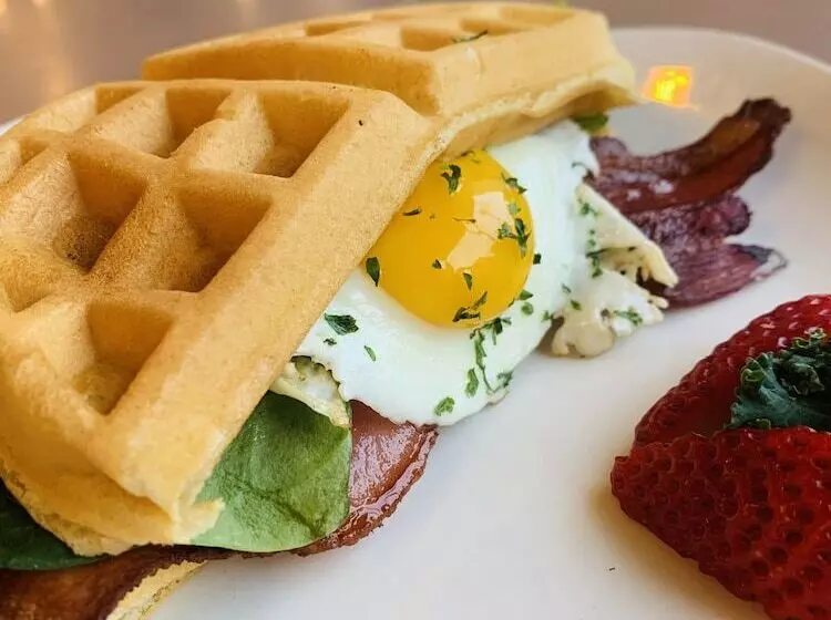 簡易ホテル The Brooks