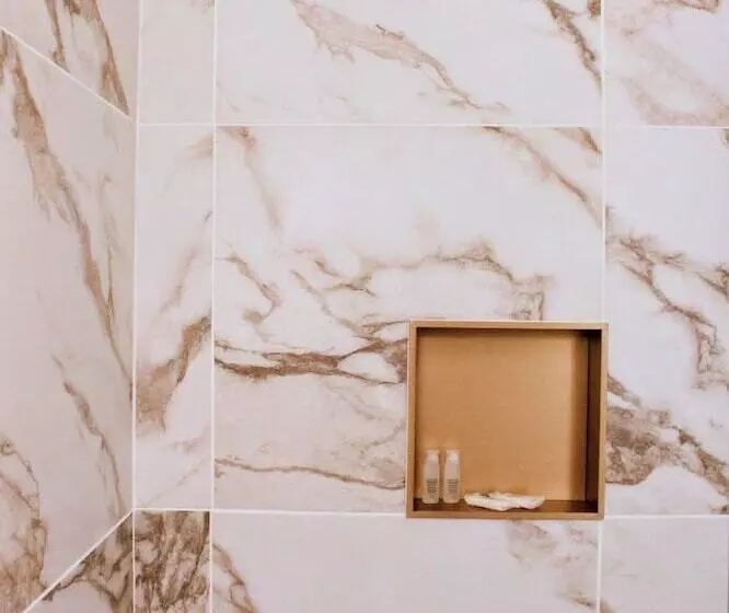 簡易ホテル The Brooks