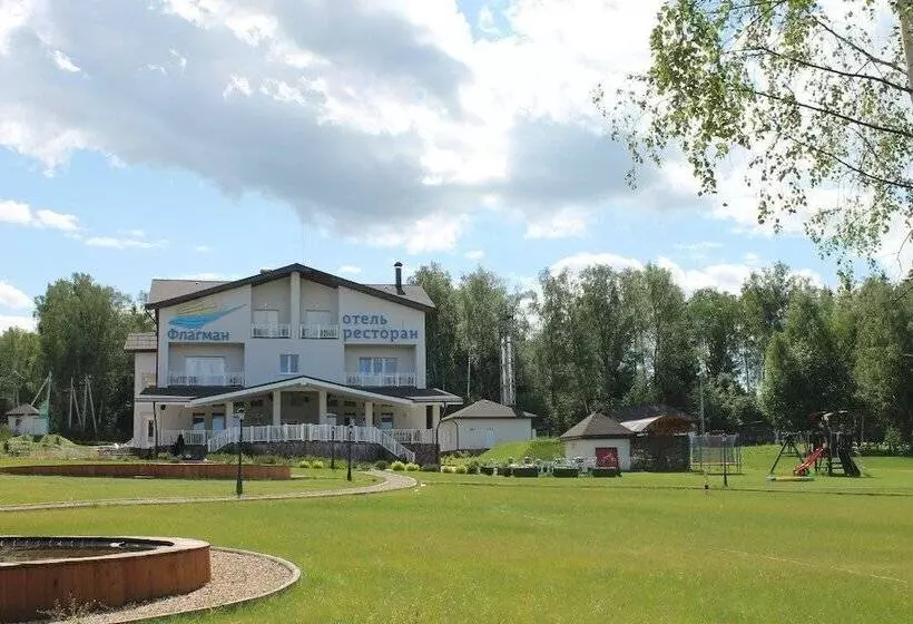 Hotelli Flagman