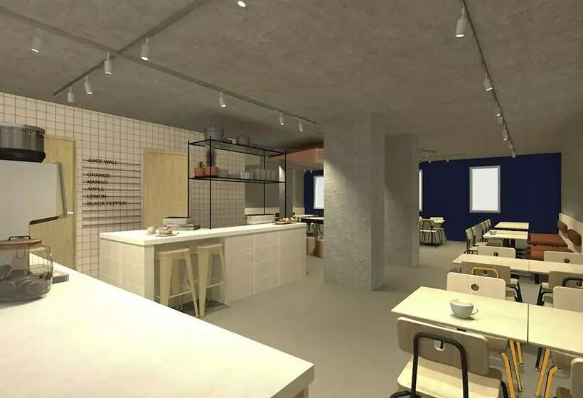 Hotelli Ibis Budget Lunel Porte De Camargue