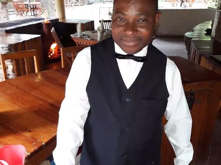 هتل Kentrout 1972