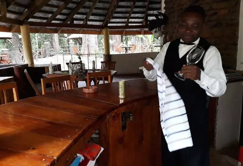 هتل Kentrout 1972