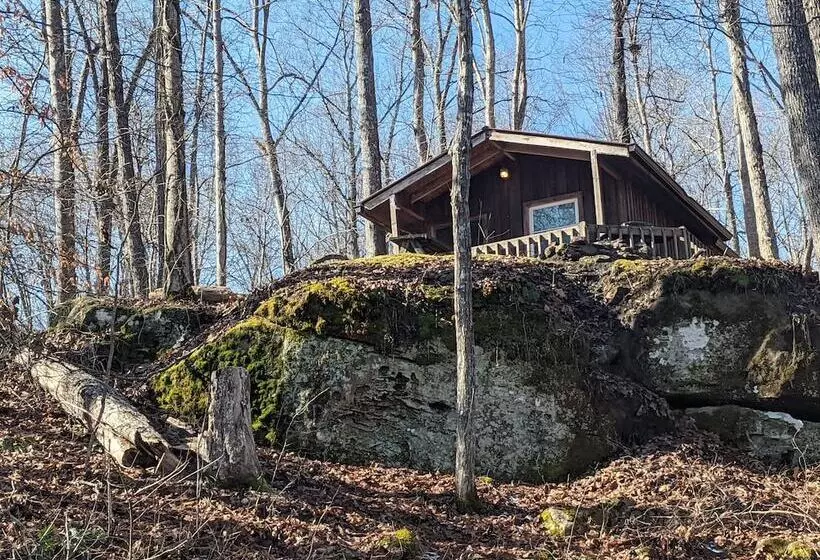 Hotelli Lago Linda Hideaway Camp