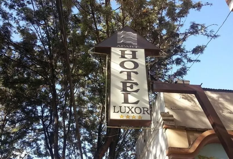 هتل Luxor